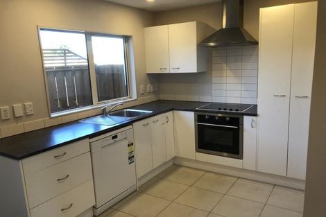 Photo of property in 1/8 Waldie Grove, Avalon, Lower Hutt, 5011