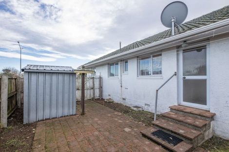 Photo of property in 406 Main North Road, Redwood, Christchurch, 8051