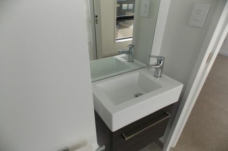 Photo of property in 3/210 Karori Road, Karori, Wellington, 6012