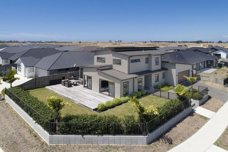 Photo of property in 1 Bill Miller Drive, Papamoa, 3118