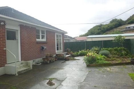 Photo of property in 1/402 Cambridge Terrace, Naenae, Lower Hutt, 5011