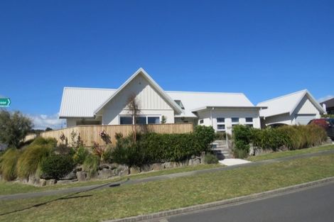Photo of property in 1 Brompton Close, Richmond Heights, Taupo, 3330
