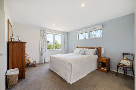 Photo of property in 4 Loe Place, Amberley, 7410