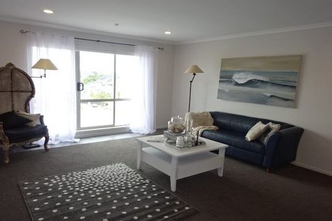 Photo of property in 340 Gulf Harbour Drive, Gulf Harbour, Whangaparaoa, 0930