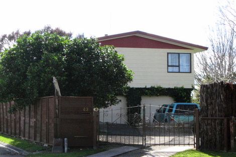 Photo of property in 43 Ratima Place, Whakatane, 3120