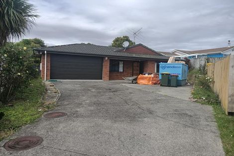 Photo of property in 10 Matilda Place, Weymouth, Auckland, 2103