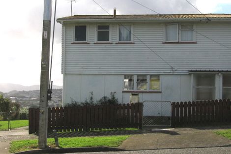 Photo of property in 97-101 Bedford Street, Cannons Creek, Porirua, 5024