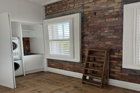 Photo of property in 2/207 Ponsonby Road, Ponsonby, Auckland, 1011