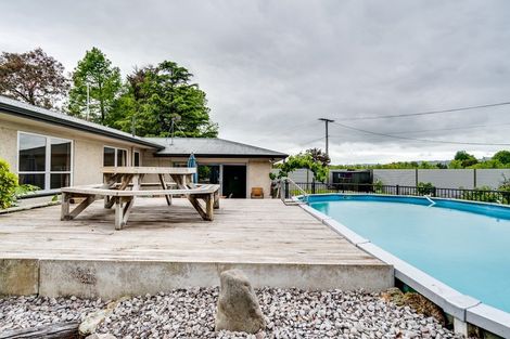 Photo of property in 16 Saint Georges Road, Karamu, Hastings, 4172