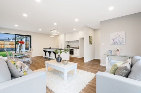 Photo of property in 5 Aero Place, Takanini, 2112