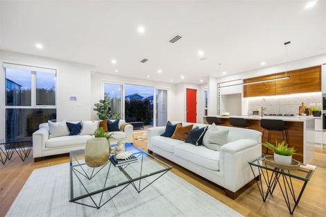 Photo of property in 10 Turutu Place, Long Bay, Auckland, 0630