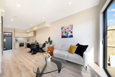 Photo of property in 6/2a Mantra Road, Massey, Auckland, 0614