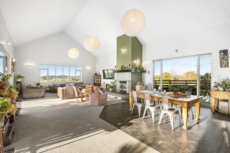 Photo of property in 288 Rimmer Road, Helensville, 0875