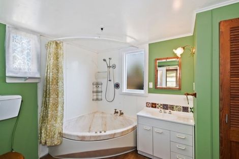 Photo of property in 270 Wainoni Road, Aranui, Christchurch, 8061