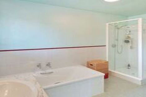 Photo of property in 6 Adelaide Street, Kirwee, Darfield, 7571