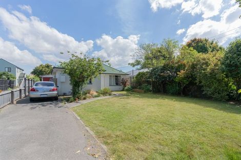 Photo of property in 71 Cutts Road, Russley, Christchurch, 8042