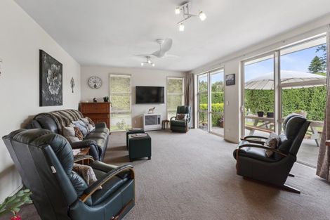 Photo of property in 11 Church Street, Oxford, 7430