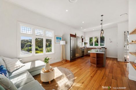 Photo of property in 553 Broadway, Miramar, Wellington, 6022