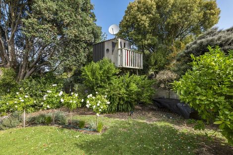 Photo of property in 18 Kawei Road, Ohawe, Hawera, 4671