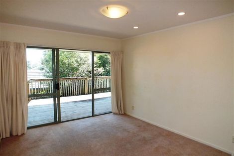 Photo of property in 674a Whangaparaoa Road, Stanmore Bay, Whangaparaoa, 0932