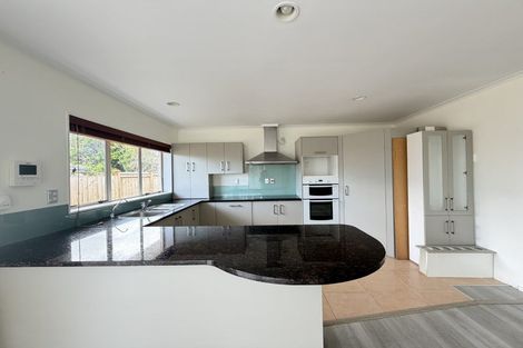 Photo of property in 34 Millhouse Drive, Northpark, Auckland, 2013