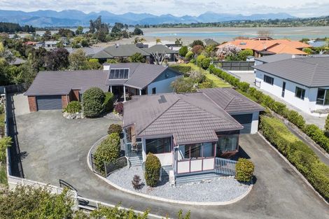 Photo of property in 8 James Cross Place, Mapua, 7005