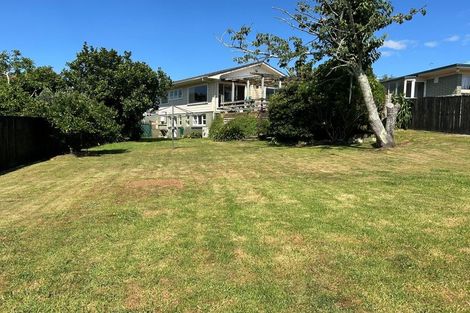 Photo of property in 1 Richardson Avenue, Pukekohe, 2120