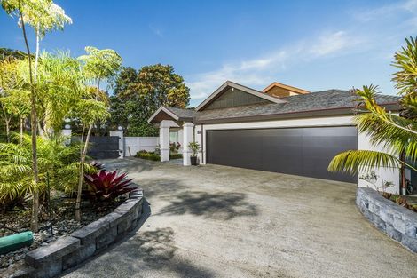 Photo of property in 2 Seacliffe Avenue, Belmont, Auckland, 0622