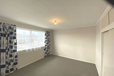 Photo of property in 24 Fitzwater Place, Henderson, Auckland, 0612