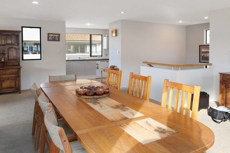 Photo of property in 9/45 Beach Road, Waikawa, Picton, 7220