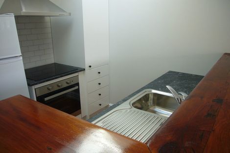 Photo of property in 56 Majoribanks Street, Mount Victoria, Wellington, 6011