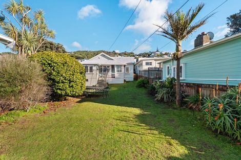 Photo of property in 58 Freyberg Street, Lyall Bay, Wellington, 6022