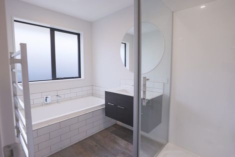 Photo of property in 5 Witte Street, Woodend, 7610