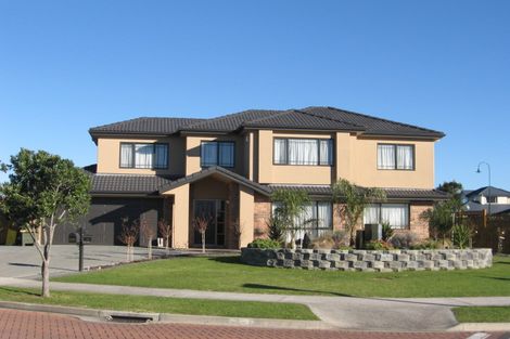 Photo of property in 66 Blackwood Drive, Wattle Downs, Auckland, 2103