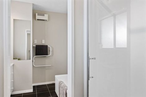 Photo of property in 21 Rushmore Drive, Belfast, Christchurch, 8051