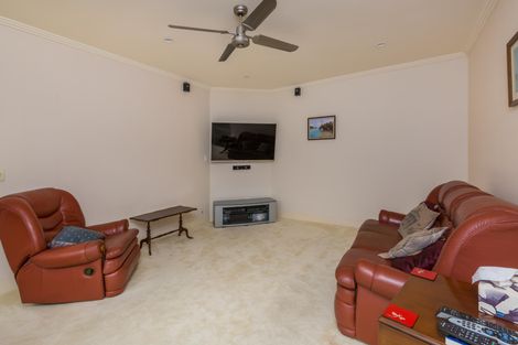 Photo of property in 74 Waipapa Road, Kerikeri, 0230