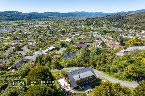 Photo of property in 30 Duncraig Street, Silverstream, Upper Hutt, 5019