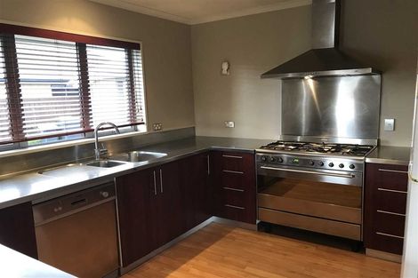 Photo of property in 11 Six Silvers Avenue, Halswell, Christchurch, 8025