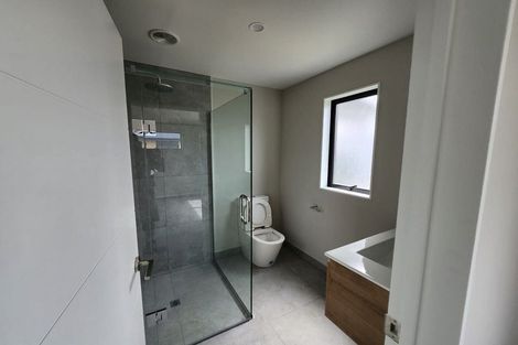 Photo of property in 35 Akoranga Place, Hornby, Christchurch, 8042