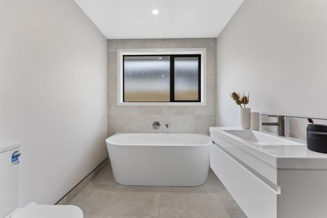 Photo of property in 28 East Street, Terrace End, Palmerston North, 4410