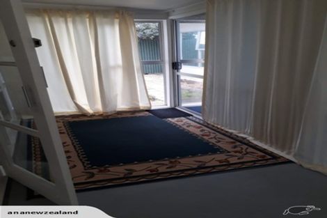 Photo of property in 2/50 Hain Avenue, Mangere East, Auckland, 2024