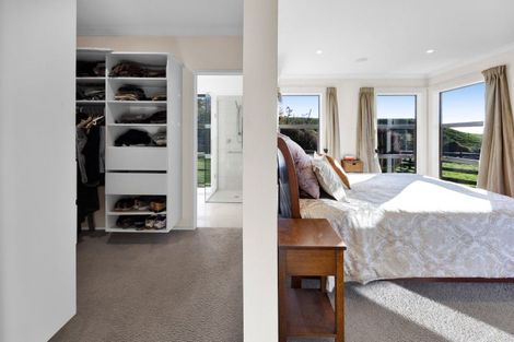 Photo of property in 1058 Mangorei Road, Mangorei, New Plymouth, 4371