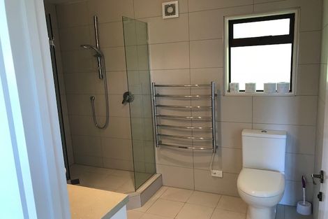 Photo of property in 34a Rawhiti Road, Manly, Whangaparaoa, 0930