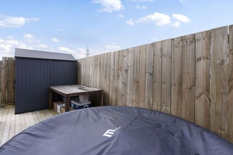 Photo of property in 22 Parenga Lane, Kumeu, 0810