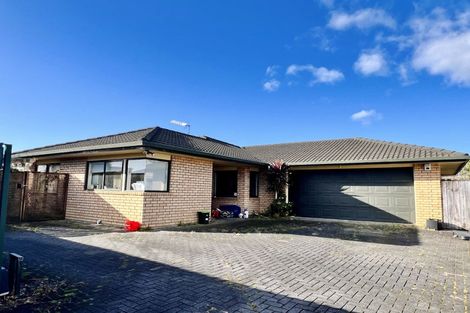 Photo of property in 128 Kilkenny Drive, East Tamaki Heights, Auckland, 2016