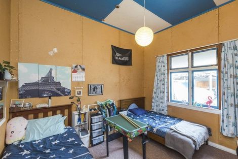 Photo of property in 10 Stewart Crescent, Hokowhitu, Palmerston North, 4410