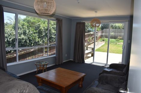 Photo of property in 9 Pomare Place, Spotswood, New Plymouth, 4310