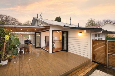 Photo of property in 893 Heaphy Terrace, Claudelands, Hamilton, 3214