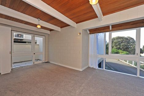 Photo of property in 3 Stowe Hill, Thorndon, Wellington, 6011
