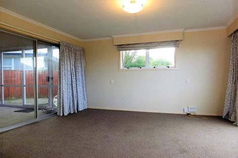 Photo of property in 27 Charles Upham Avenue, Hillmorton, Christchurch, 8025